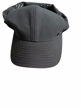 Melin MFLX Hydro, Performance Fitted Hat, Water-Resistant Baseball